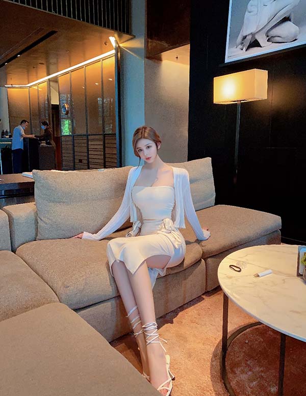 新加坡外围女经纪人